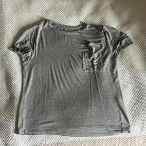 Plain gray t-shirt